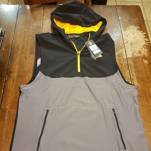 under armour sleeveless jacket